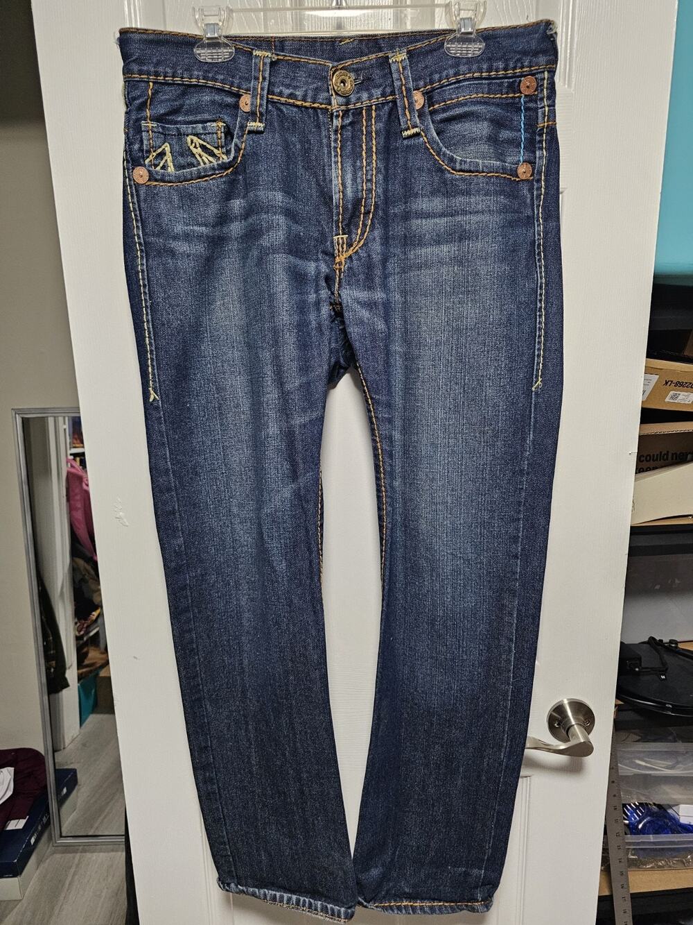 True Religion Straight Fit Relaxed Pocket Denim Jeans Mens 34x34 USA